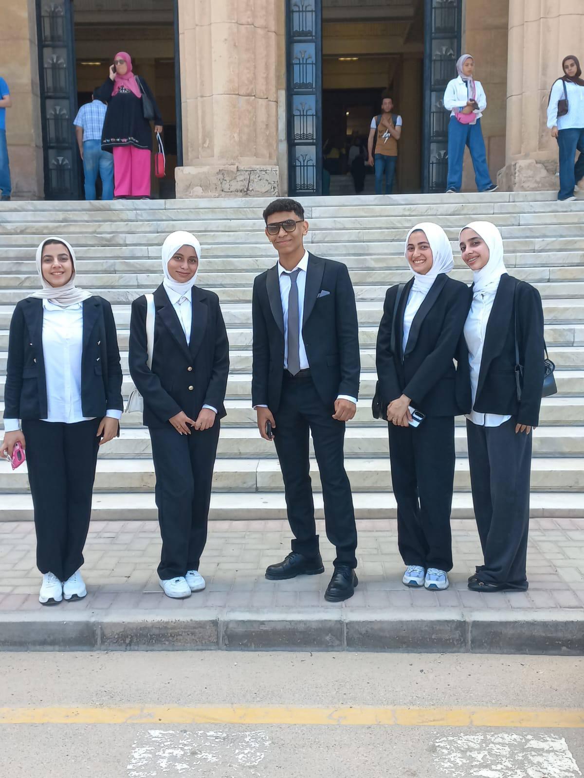 مشاركة شباب مصر في كلية الهندسة - صورة ٢
